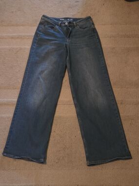 Old Navy Women's Wide-Leg Jeans in Dark Blue Wash